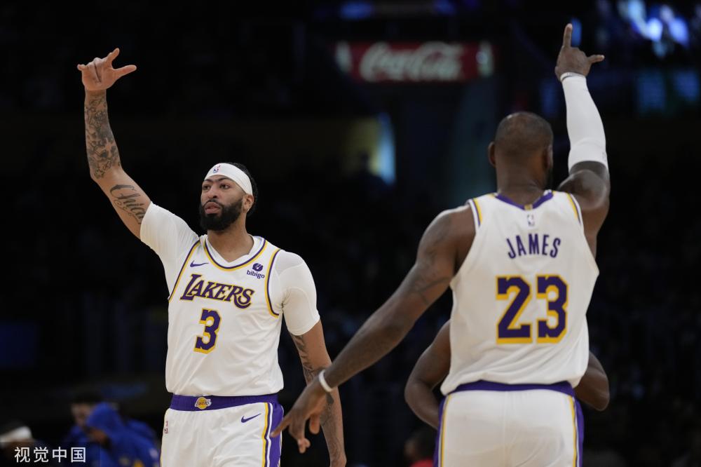 年轻的攻击 年轻的攻击