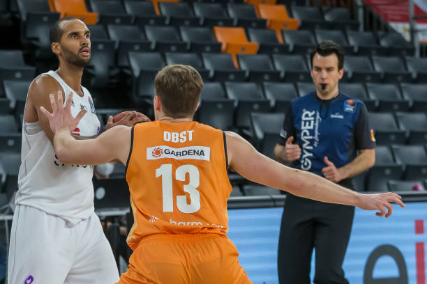 前者提供冲 前者提供冲