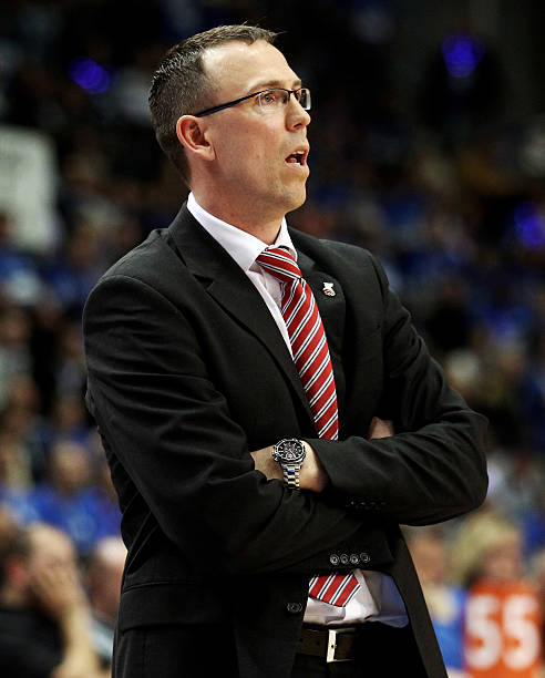 场支援不足 场支援不足